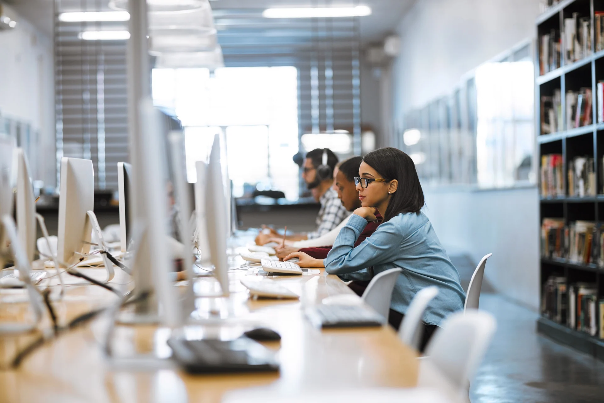 students learning technology